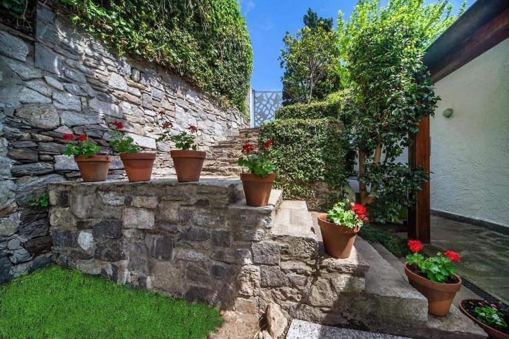 Contessa - Panoramic Villa Massino Visconti Extérieur photo